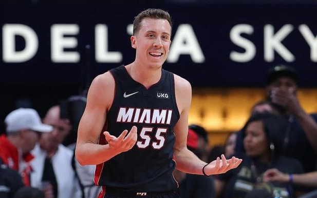 ncaa疯狂三月_罗宾逊总共在联盟中出场了65次