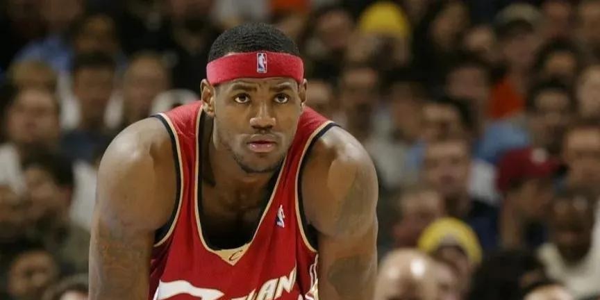 nba视频回看：米罗蒂奇的职业生涯已经度过了新秀赛季