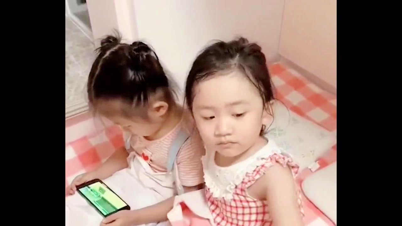 佐佐木翔_有传闻称佐佐木翔生了两个女儿，佐佐木翔是2016年嫁给渡部建的