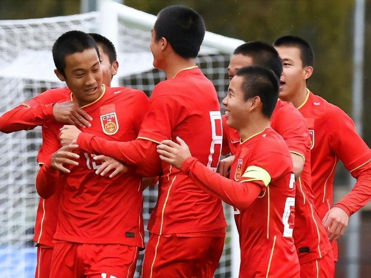 中国男足亚洲杯冠军？中国女足亚洲杯出局之后