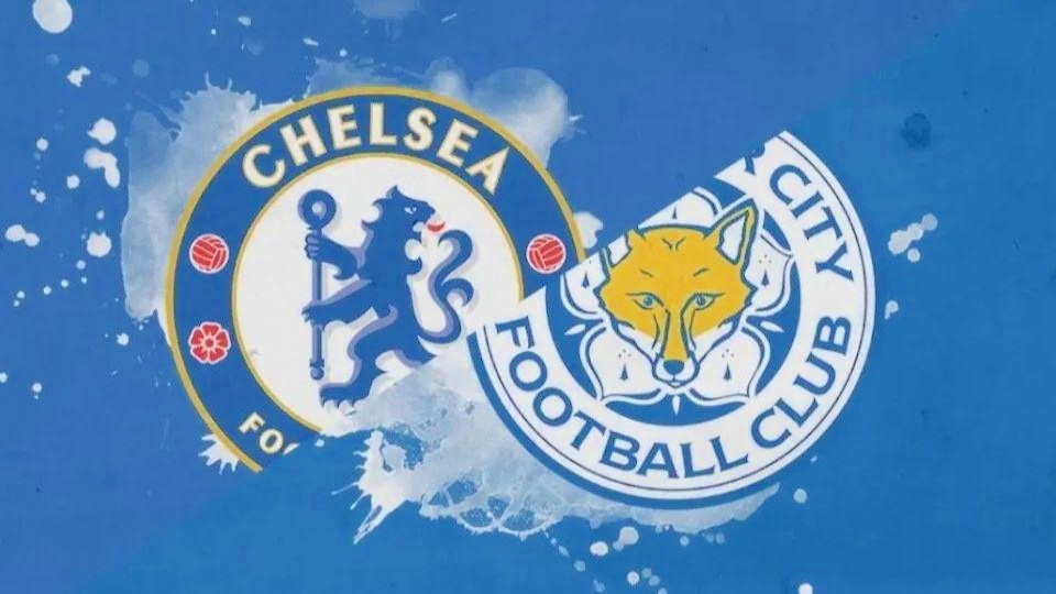 英格兰vs意大利，阿隆索禁区右侧小角度抽射被后卫挡出