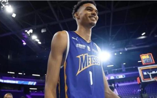 NBA经纪人：若文班亚马不受伤 将成NBA历史最佳