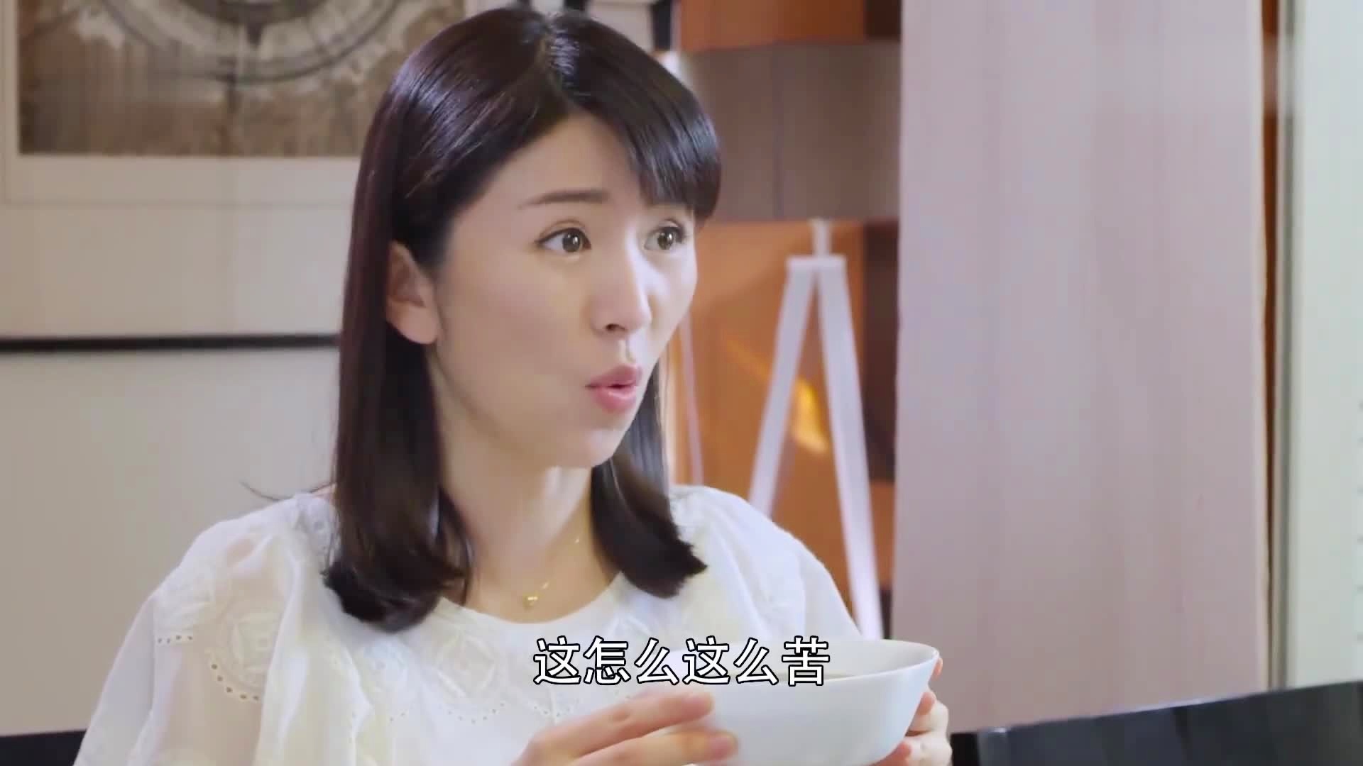 杨浩宇_尹如军就像回到了自己的家，不知道尹如军是否喝醉了