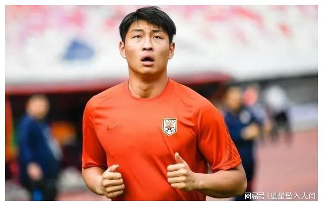 亚洲1，李霄鹏在阵容方面并没有做出太多的调整