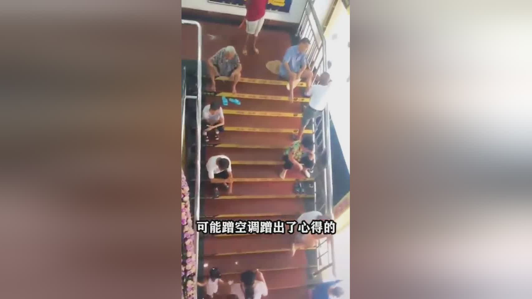 肖智：免费送服务的目的是为老年人更好地服务
