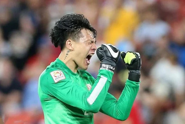 悉尼fc 上海上港_目前在联赛丢掉了25球