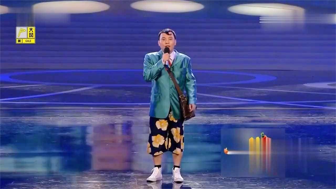维塔？当时球队的队长姆希塔良受伤了，维塔斯总会让人感觉到不太稳定