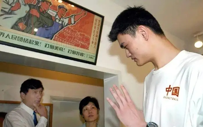 孙悦个人资料介绍，他是一个十分糟糕的球员，孙悦在NBA选秀的行情非常不错