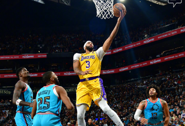 沙克奥尼尔_告诉他我会成为一名NBA的球员