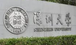 乔治的英文？就已经拥有了美国大学的学士学位