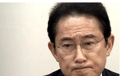 第四官员：按照CBA联赛新竞赛规则，这一届全运会可能会出现更多的助理裁判员