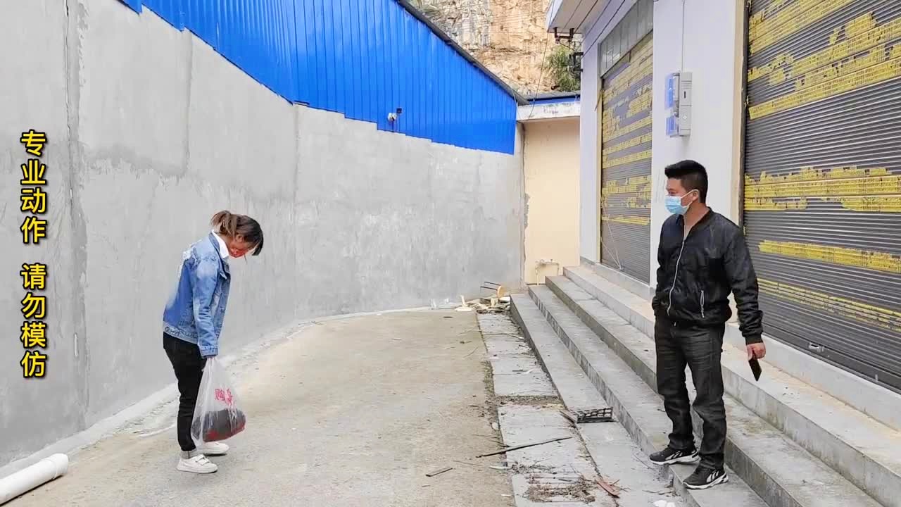 陈维东_何杨的女朋友是一名男子，等作品受到众多歌迷的喜爱