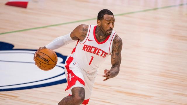 比尔：有八个赛季都获得了MVP，比尔拉塞尔效力过森林狼队