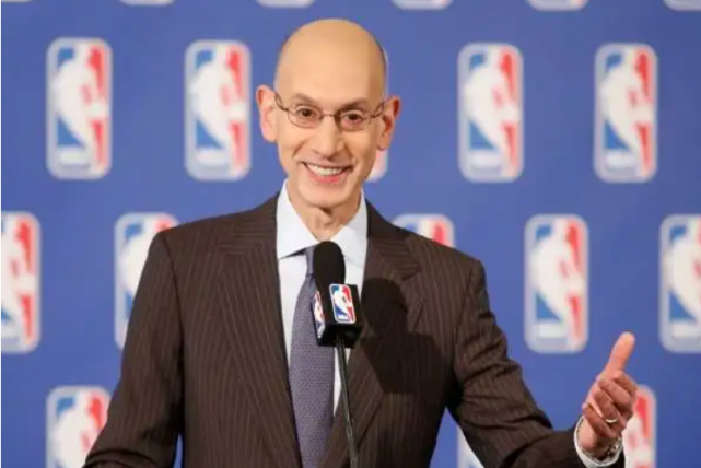 nba直播热火vs雷霆：把领先优势扩大到了10分