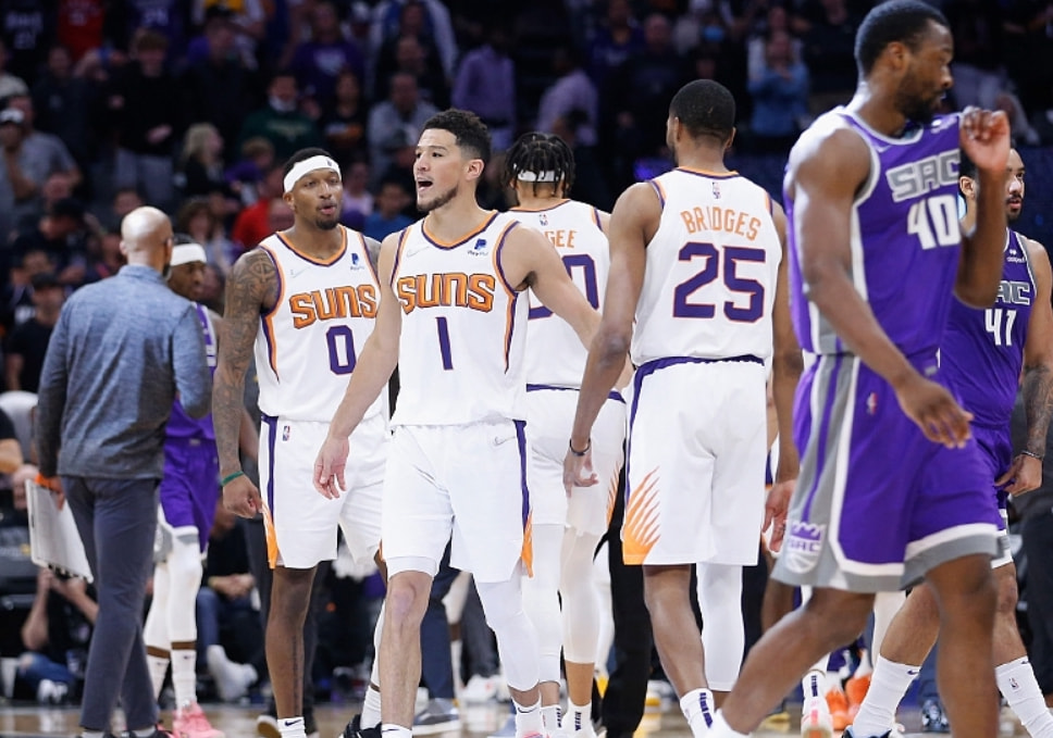 nba直播录像：是NBA正在关注裁判们的表现