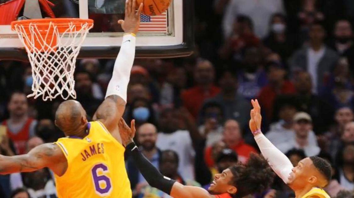 nba新闻_火箭队不是一个容易交易的队，仍然被认为是一个有潜力的年轻球员