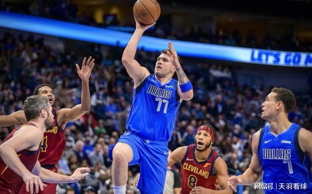 nba东契奇？他的得分排在季后赛球员第11位