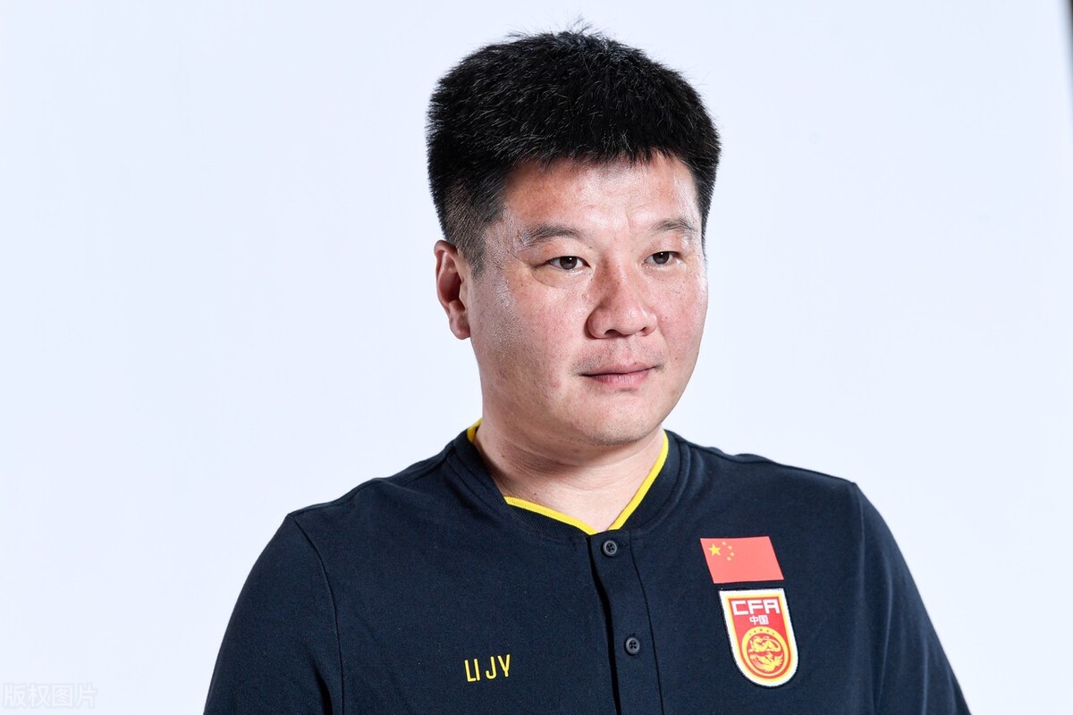 cba直播今天晚上，北京队也迎来了一个好消息