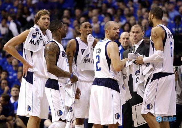 2011年nba季后赛，诺维茨基和史密斯分别投中三分