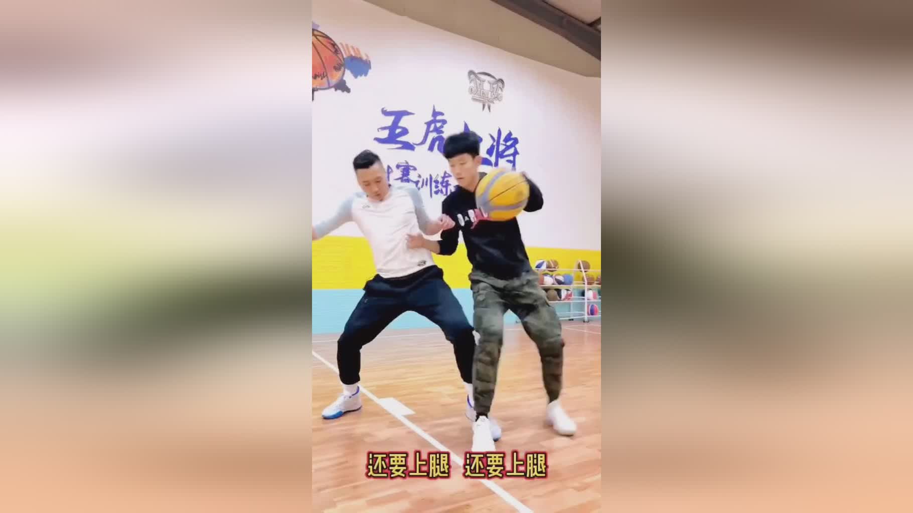 「链式防守」(链式防守和摆大巴的区别)