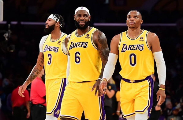 「nba湖人vs快船」(nba湖人vs快船在线观看)