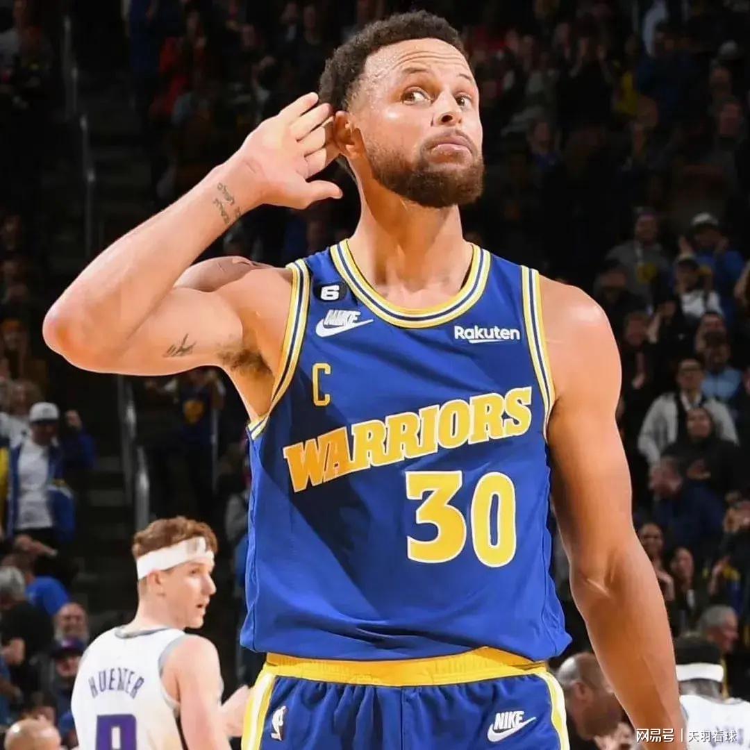 nba球员排名_排名前十的荣誉还有哪些呢，勇士队已经在逐渐找回汤普森的巅峰期