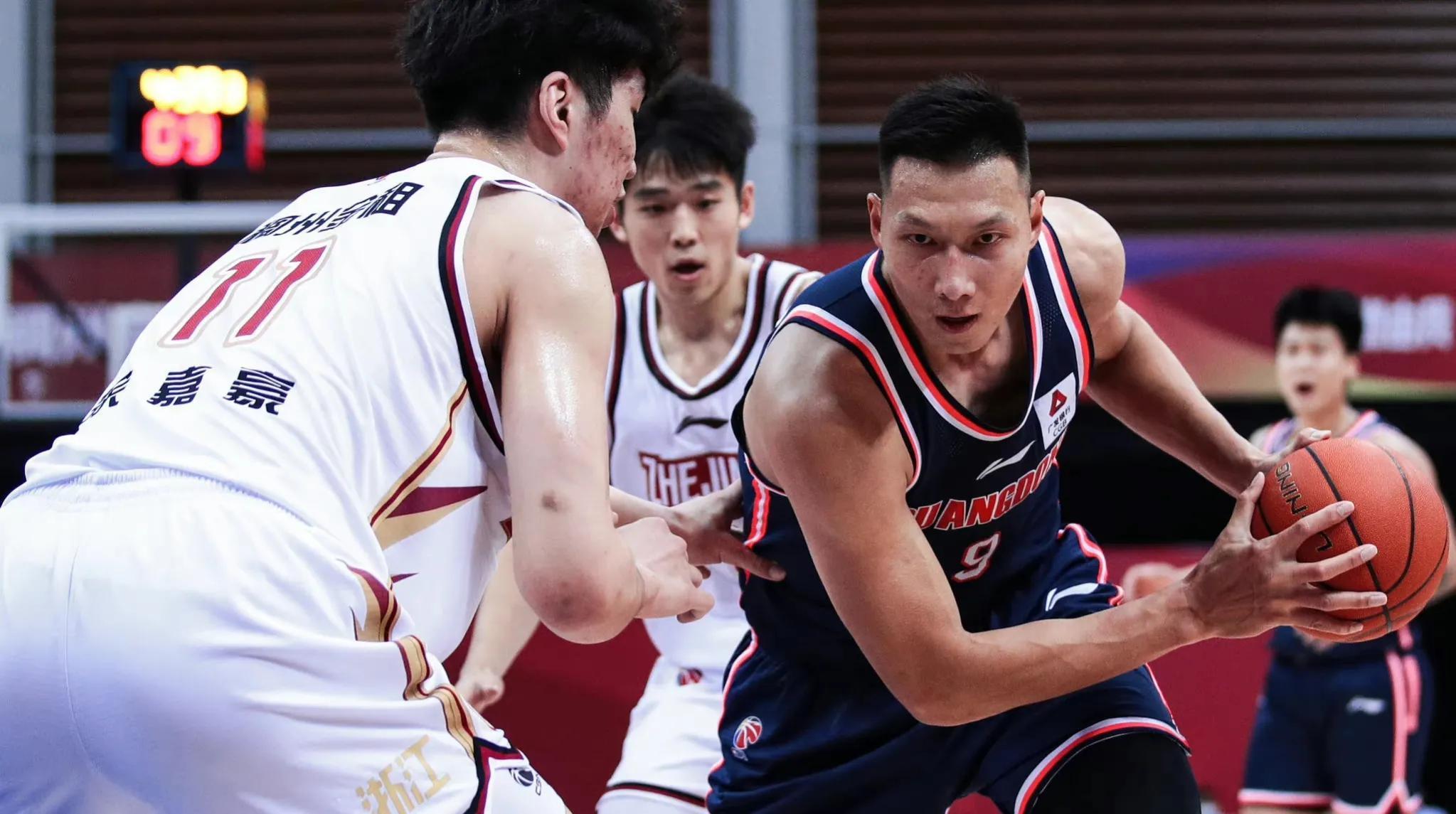 cba录像全场回放，广东队的场均快攻得分也是联盟第一