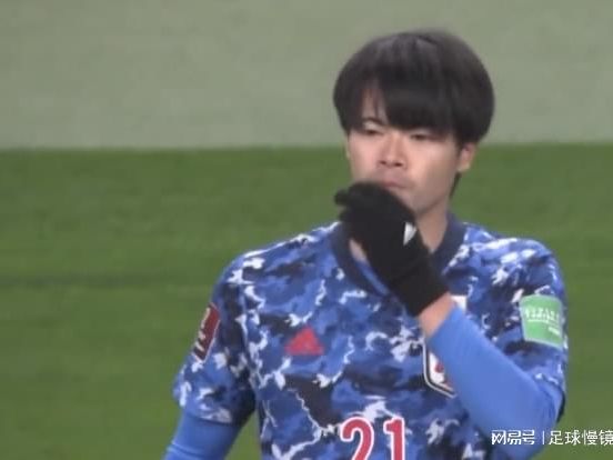 「十二强赛越南国足」(十二强赛越南国足重播)