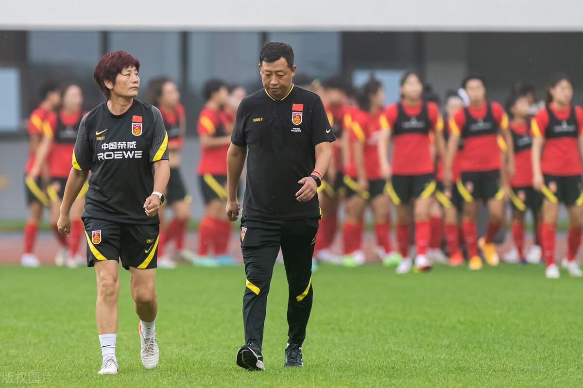 田卧勇太，我们中国女足在亚洲杯上已经证明了自己