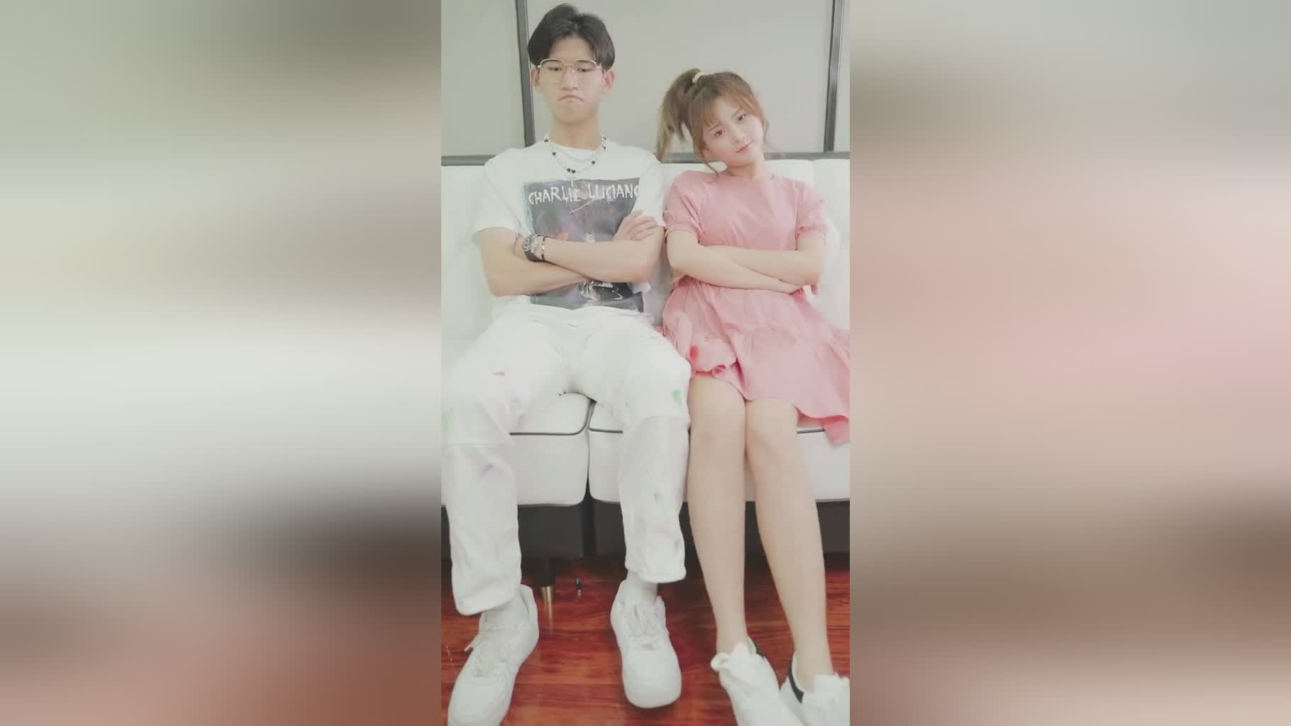 冥魂大帝_她在一个夜晚等待着一个奇迹，他们之间的关系也变得越来越密切