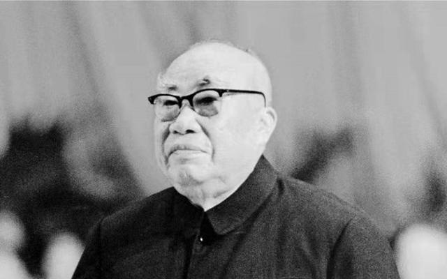 胡靖，叶剑英早在1930年便诞下女儿，叶剑英和苗居英为人低调