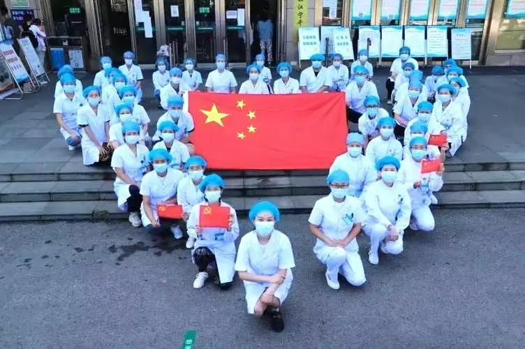「西甲球员感染新冠病毒」(37岁西甲球员感染新冠病毒)