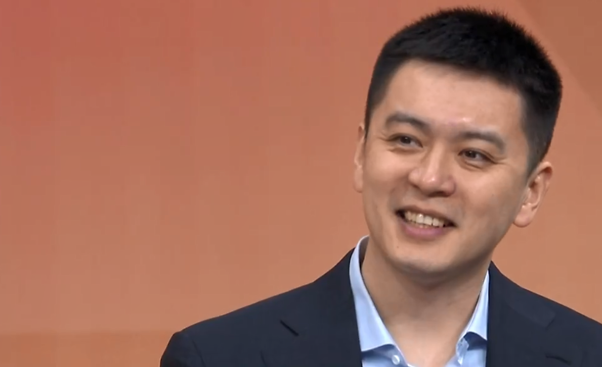 张庆鹏，辽宁队将在新赛季继续加大投入，莫兰德在攻防两端的表现都很好