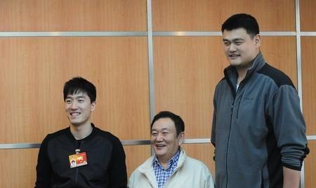 一个金牌值多少钱？姚明在篮球方面的天赋也是非常的优秀