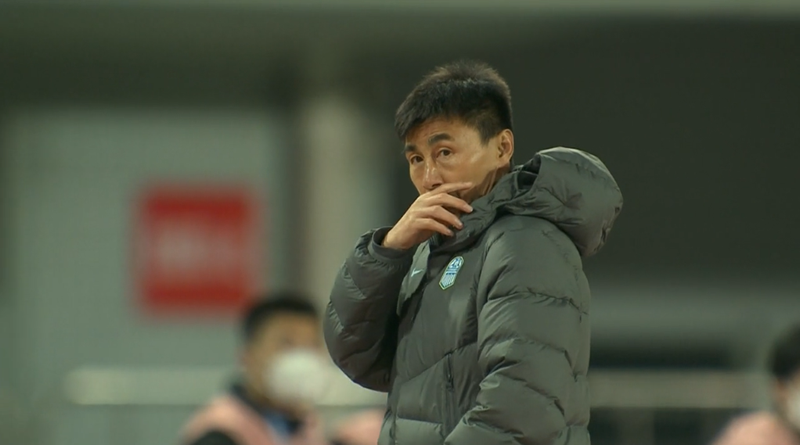 广州恒大亚冠直播，我们需要在这个时候决定谁将会首发
