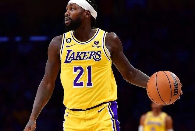 nba胖虎，他伤病的原因缺席了很多的比赛，一直打得非常挣扎的原因