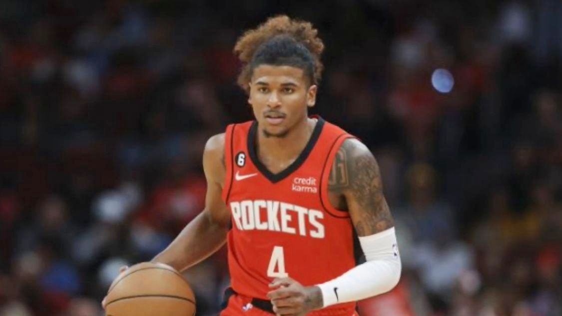 nba录像回录像？有的球队则会自己用录像回放来控制球员