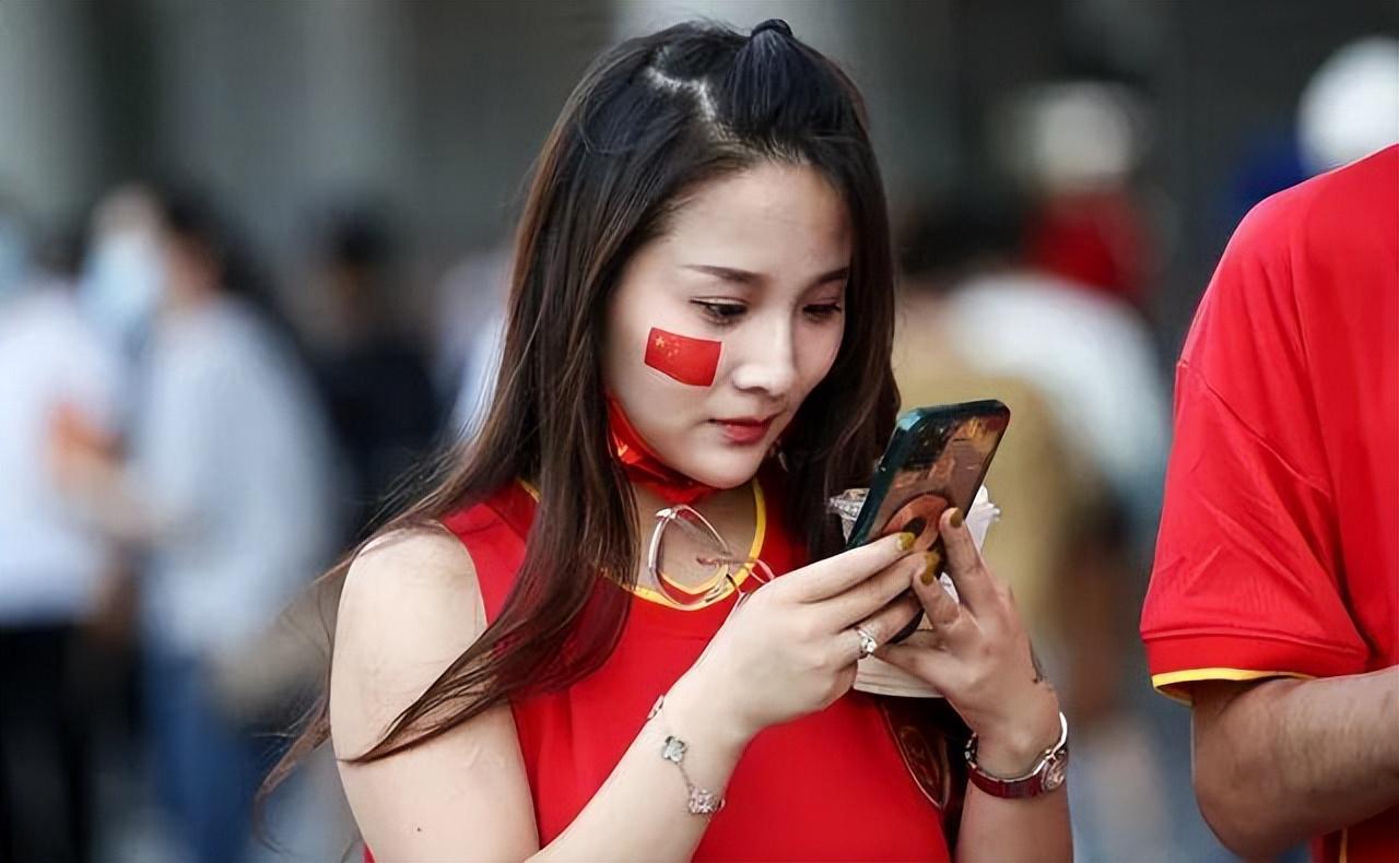 「足协杯山东泰山VS上海海港」(足协杯山东泰山VS上海海港视频)