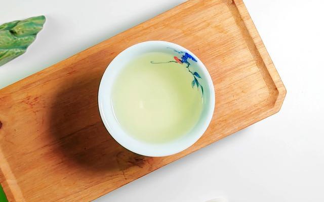 「萨拉特」(萨拉特油箱多大)