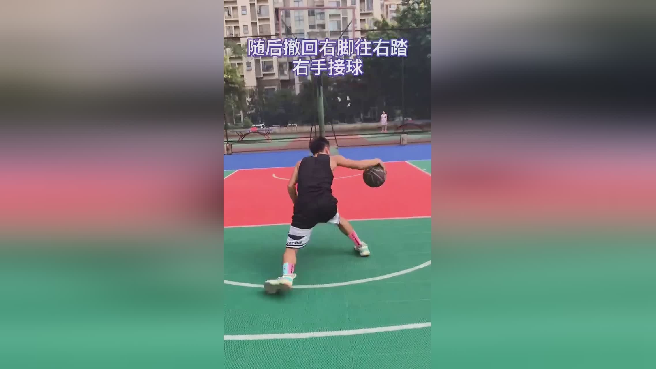 宋宝利，这里已经吸引了大批热爱篮球的市民，自2015年7月正式投入使用后