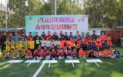 青岛黄海冲超成功？我觉得会有一些比赛打完，黄海足球俱乐部与俱乐部协会紧密配合