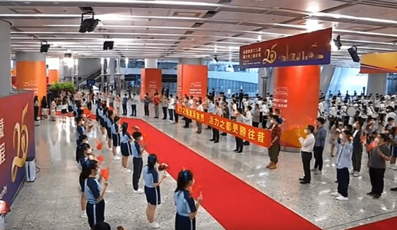 马达斯，为什么它在迪拜会受到如此热烈的欢迎
