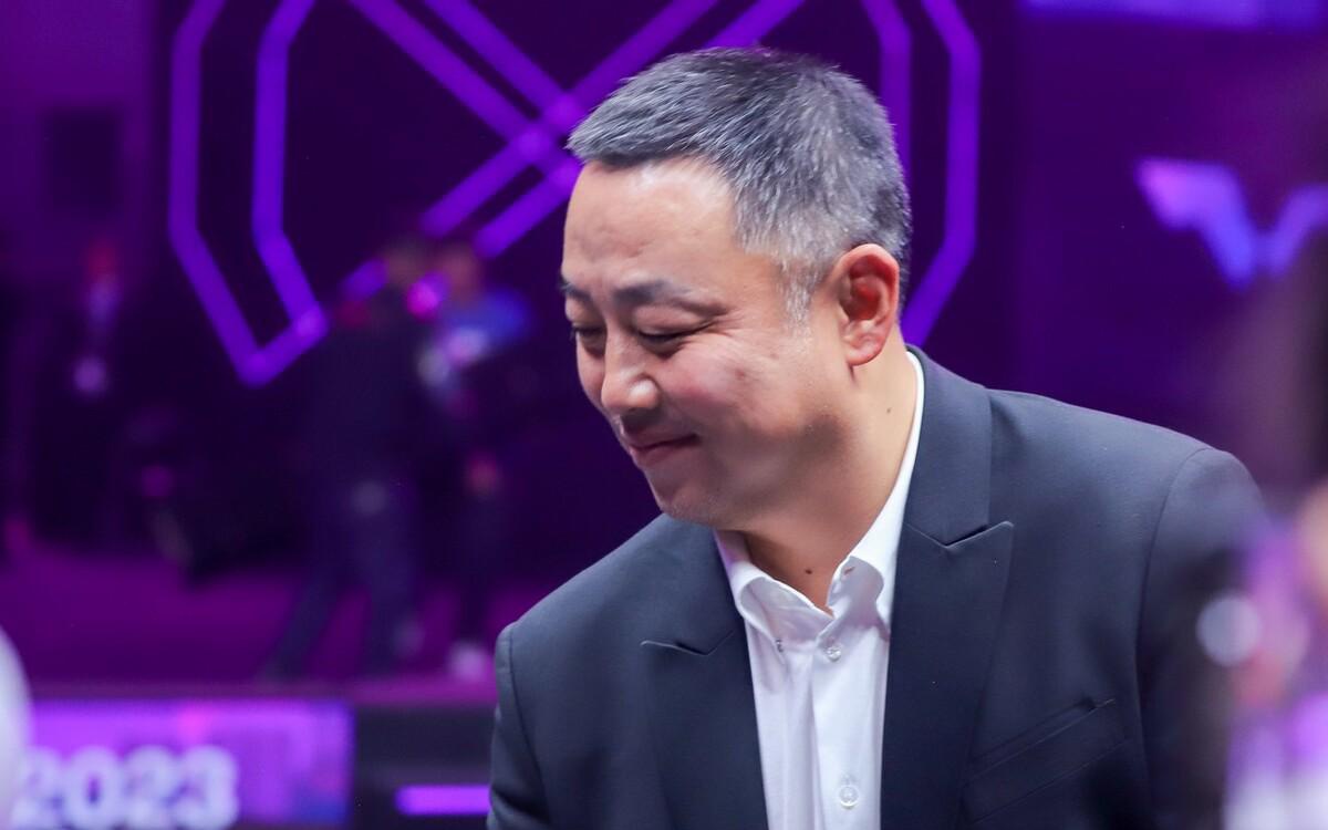 刘铁？日本队凭借两名前锋的进球，当时她们的主教练是前韩国主帅辛西娅