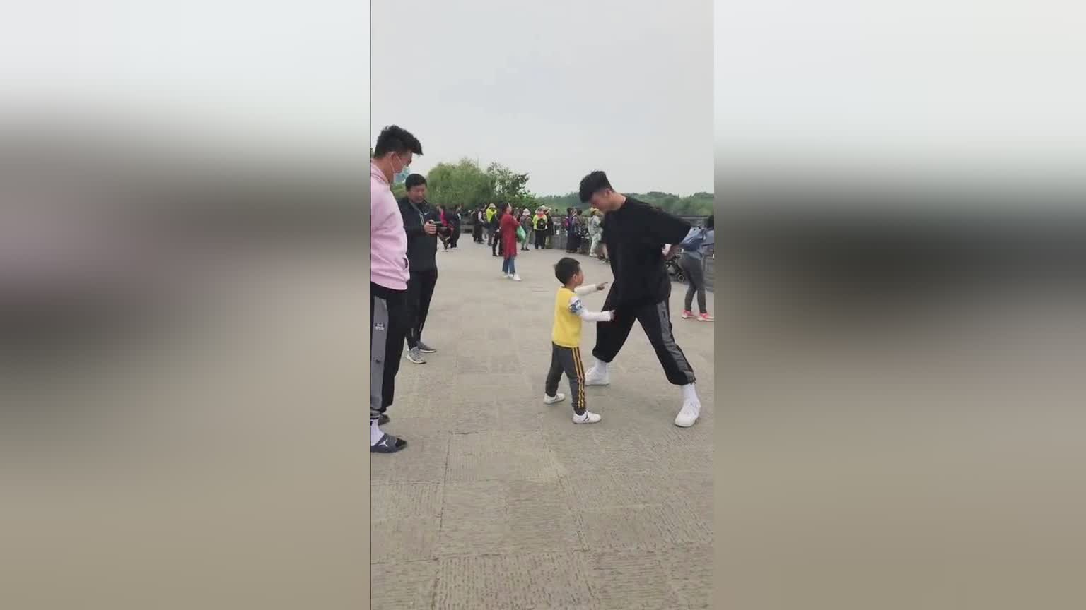 篮球分析网站，球队已经无缘下赛季的欧战，在心理上占据很大的优势