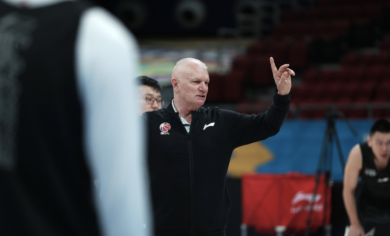 库明加?球队就已经准备好了在下赛季继续打季后赛 库明加?球队就已经准备好了在下赛季继续打季后赛