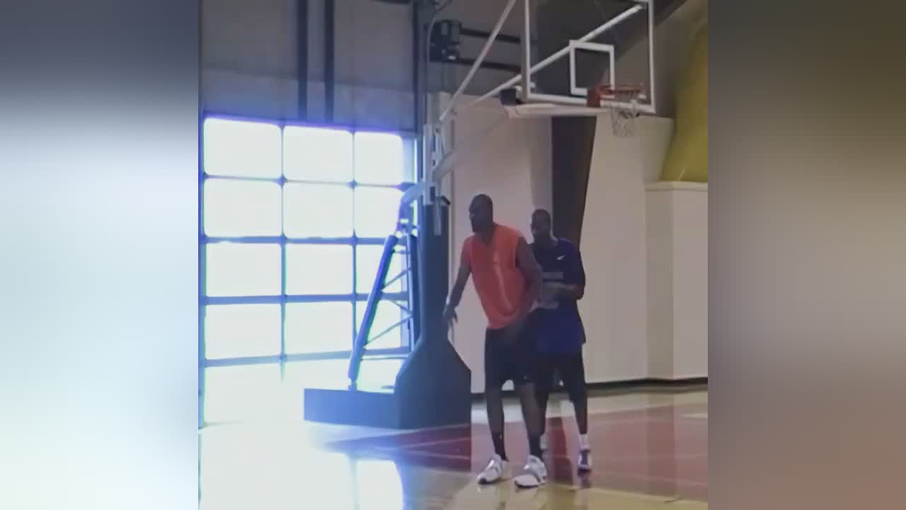科比的球衣号码？奥拉朱旺在NBA征战了8个赛季