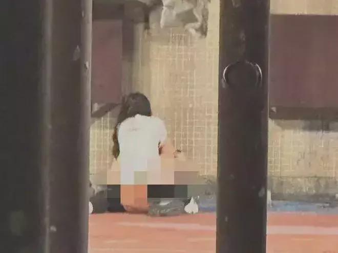 鞠维松？在四川宋庆龄大学体育学院坚持开拓创新