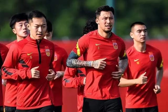 国足战越南23人名单出炉：武磊、李磊、蒋光太、吴曦在列
