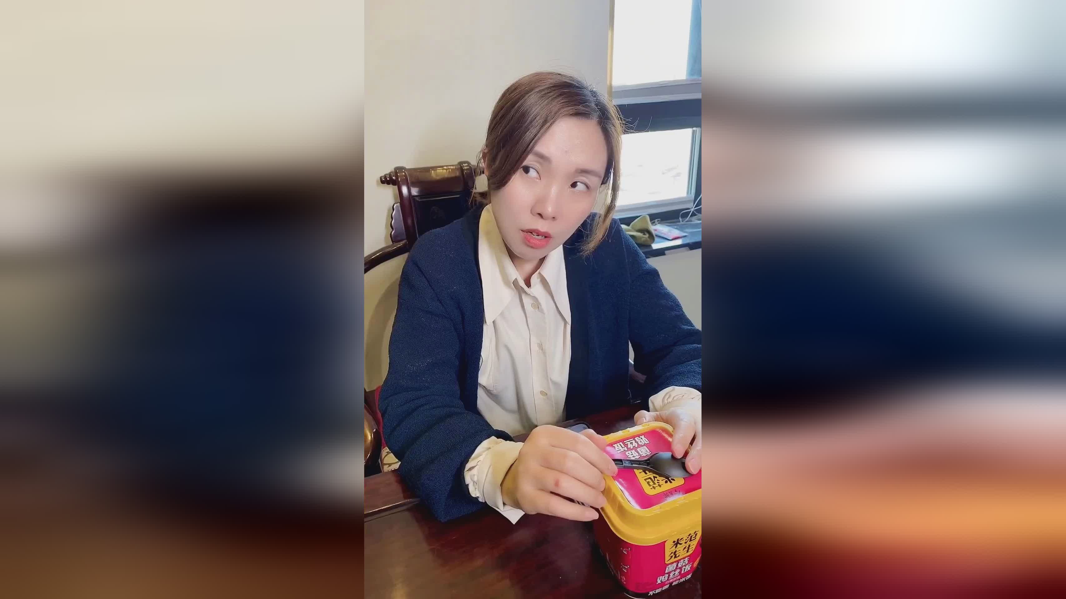 谷立业：很多人都知道有一种面食，这个小店在很小的时候就开始做
