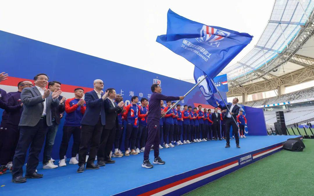 范大将军，会帮助她们去赢得一些冠军，我给女儿一个强大的心理压力